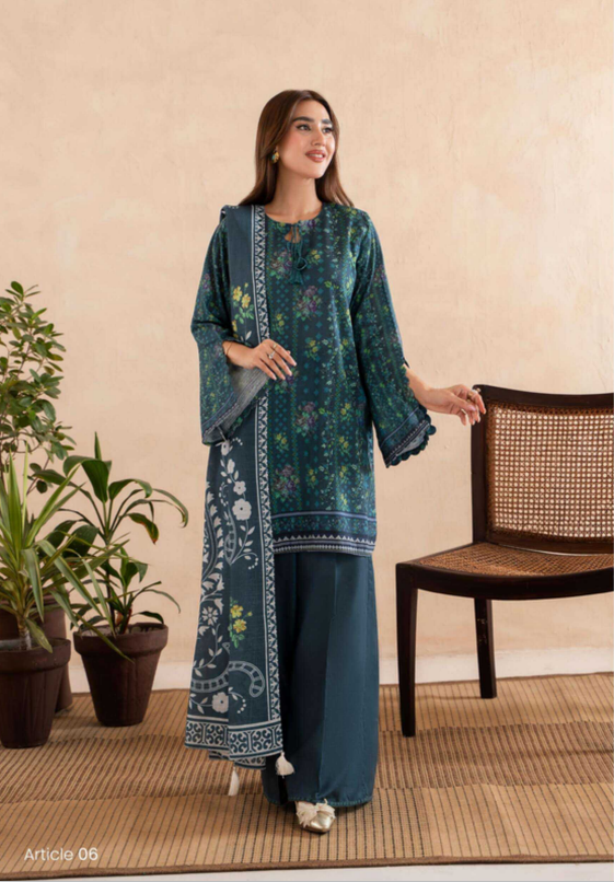 POP IN CHIC Khaddar Dress - Article 6